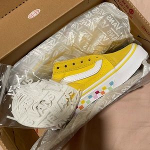 Vans kids yellow multicolor size 11c